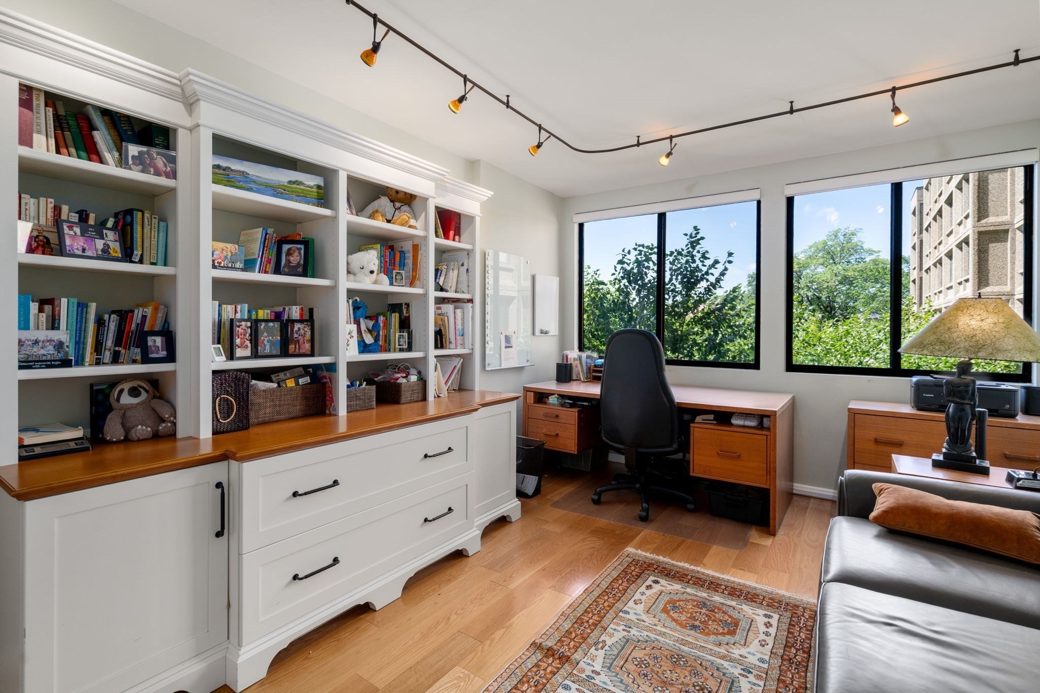 1731 Beacon Street # 402