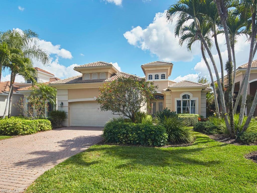 892 Villa Florenza DR