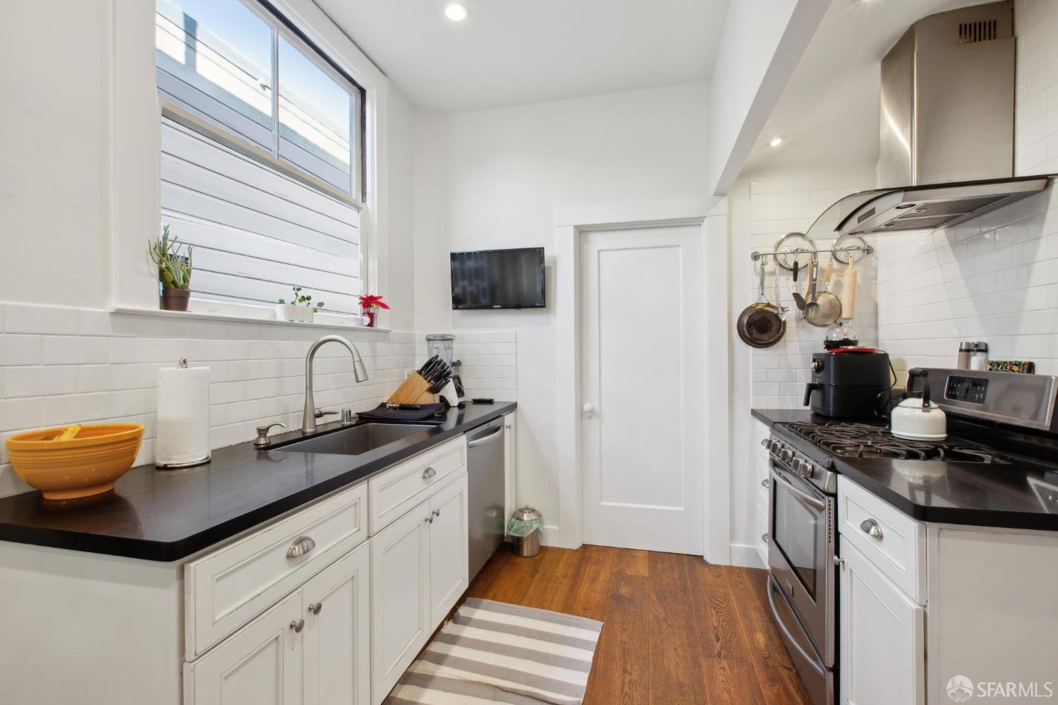 32-34 Ashbury Street