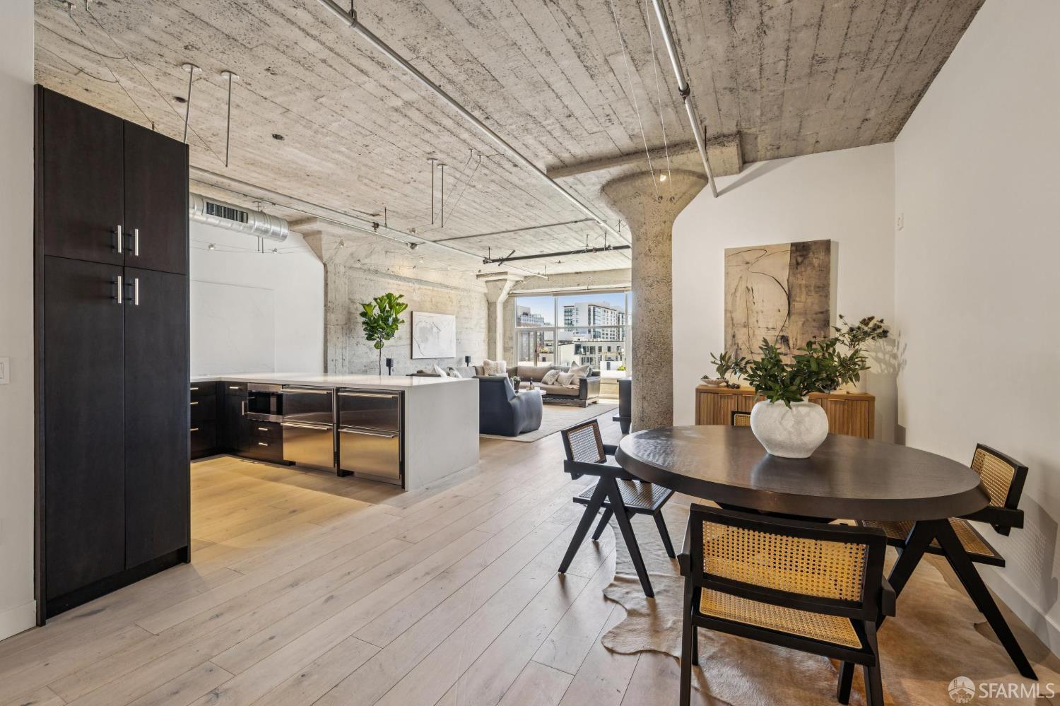 650 2nd Street