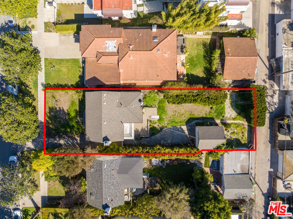 208 Alta Ave