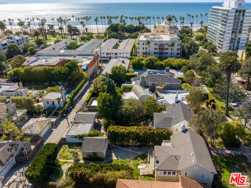 208 Alta Ave