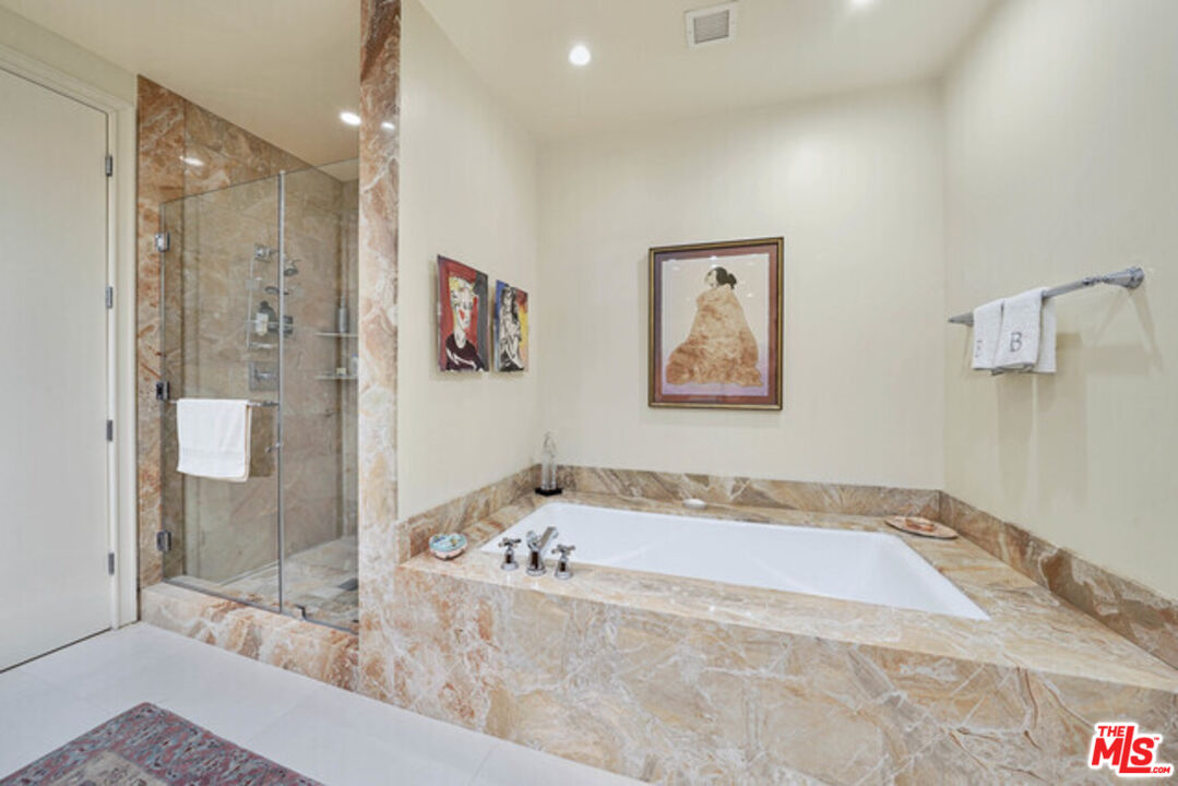 10776 Wilshire Blvd Unit: 1203