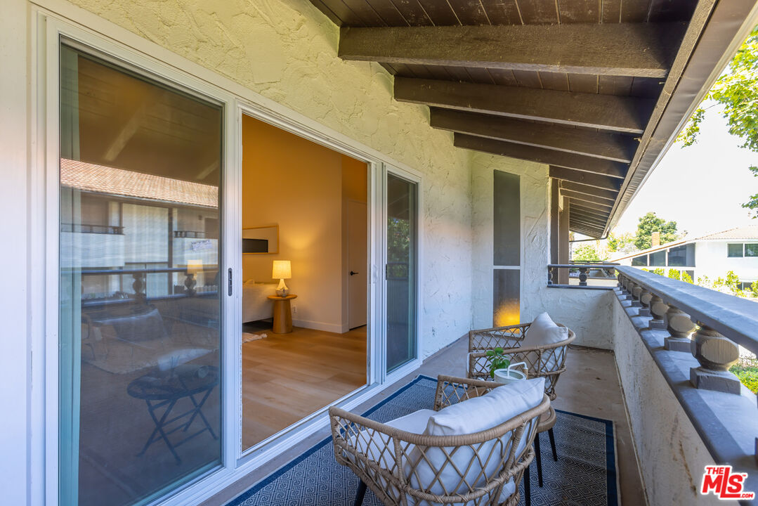 31564 Agoura Rd Unit: 8