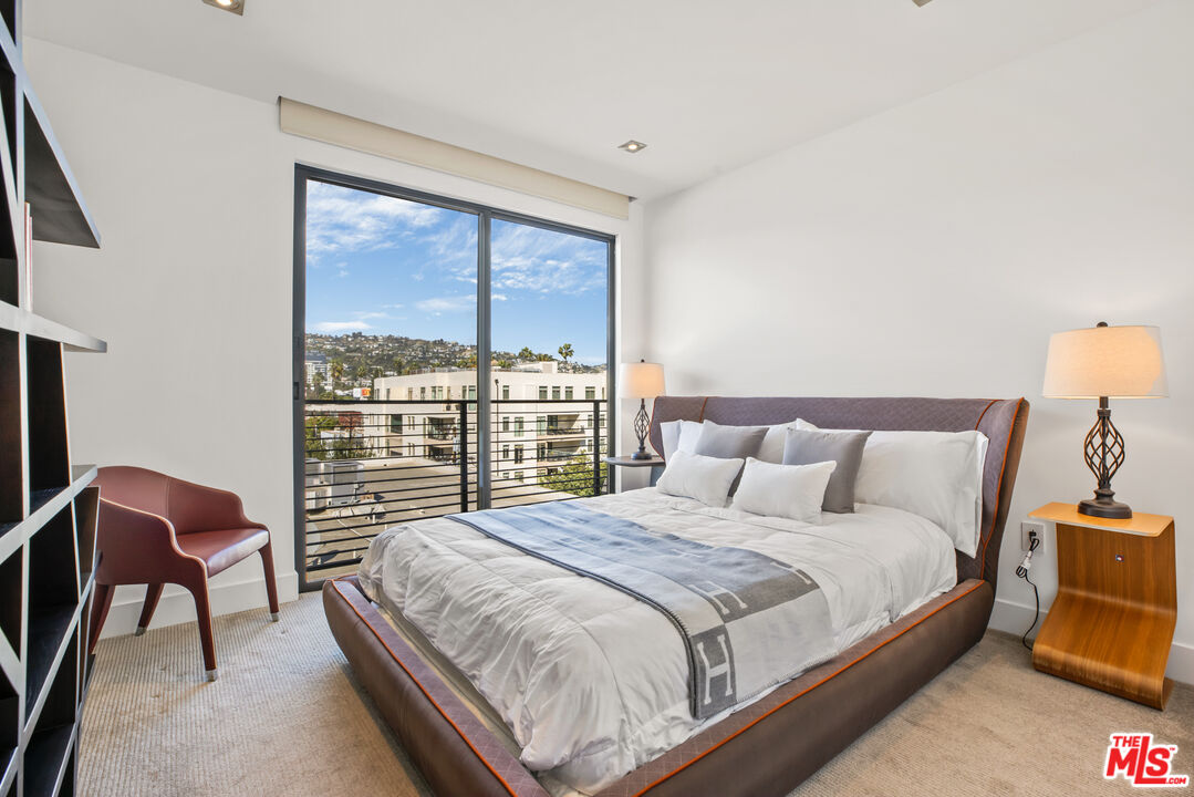 432 N Oakhurst Dr Unit: 502