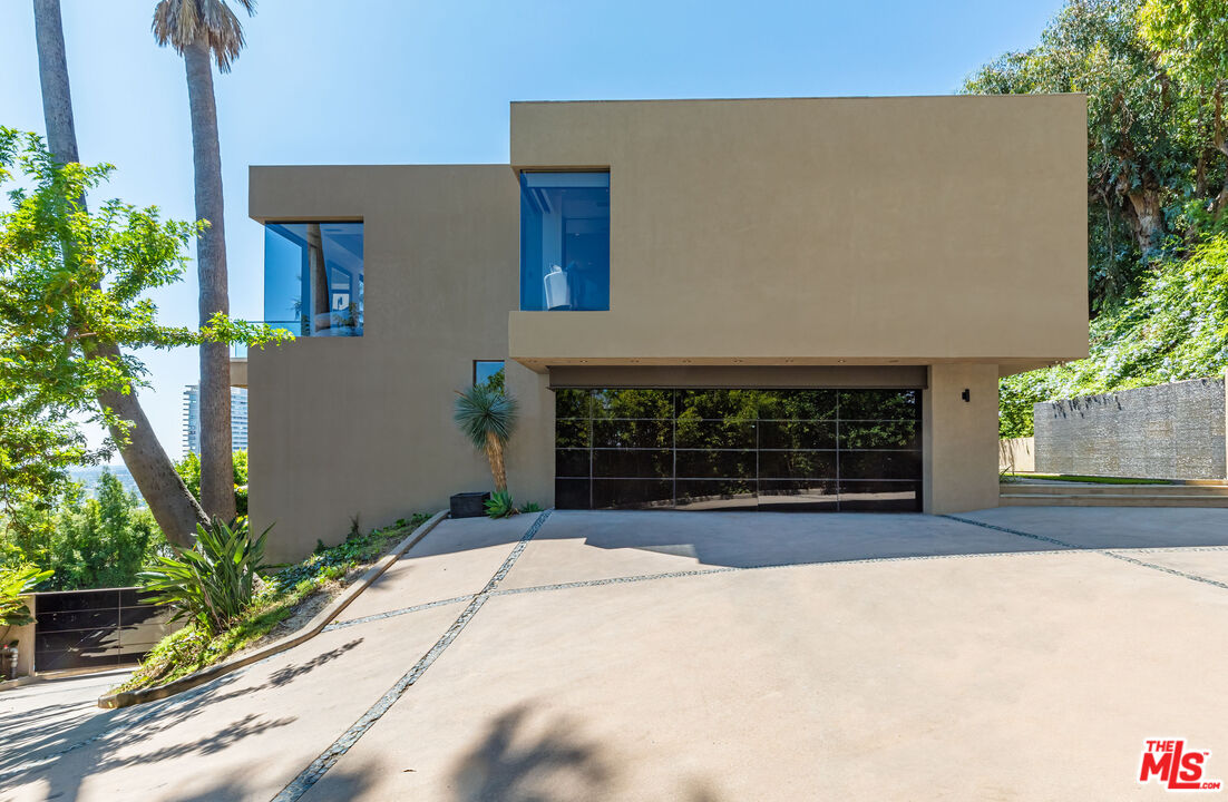 9115 Cordell Dr