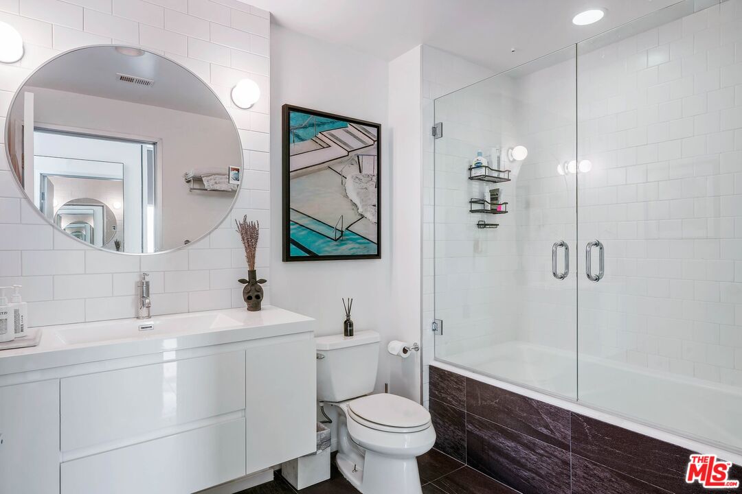901 Hancock Ave Unit: 302