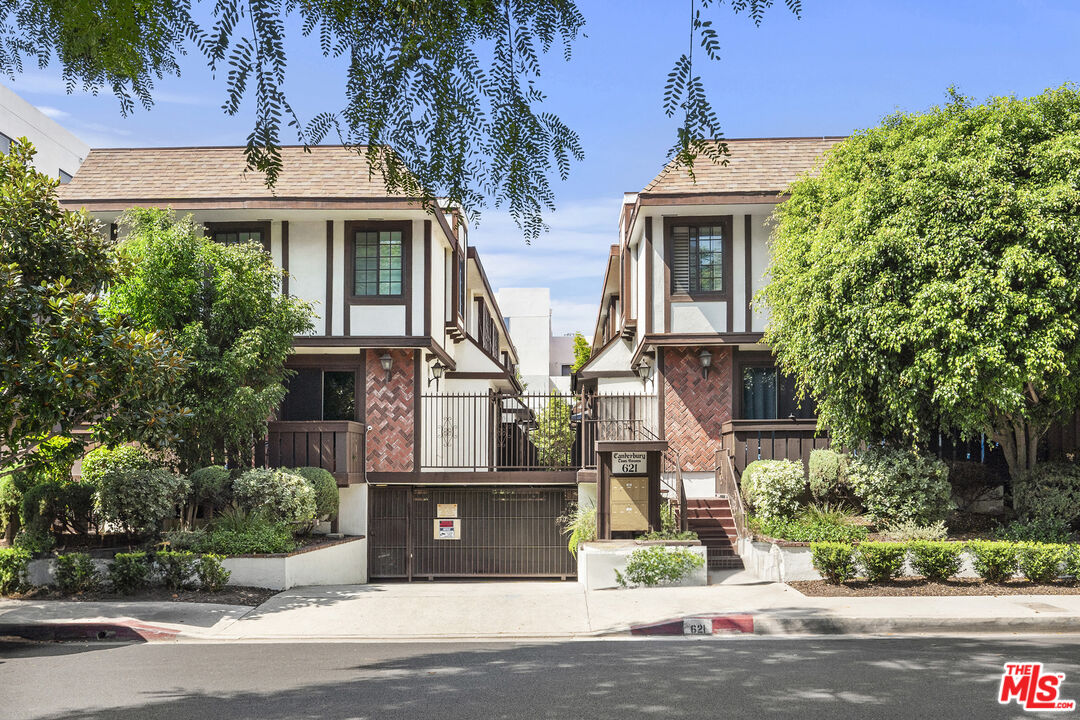 621 N Orlando Ave Unit: 4