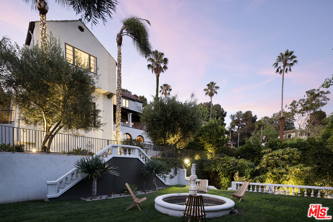 4808 Bonvue Ave