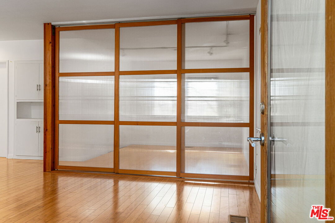 219 3rd Ave