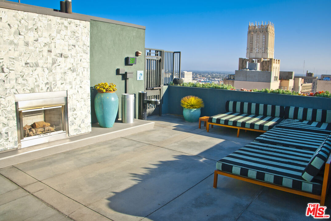 849 S Broadway Unit: 408