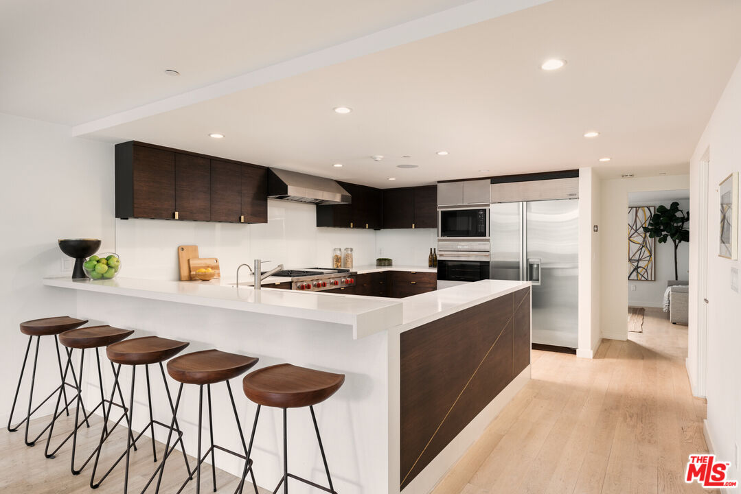 17 26th Ave