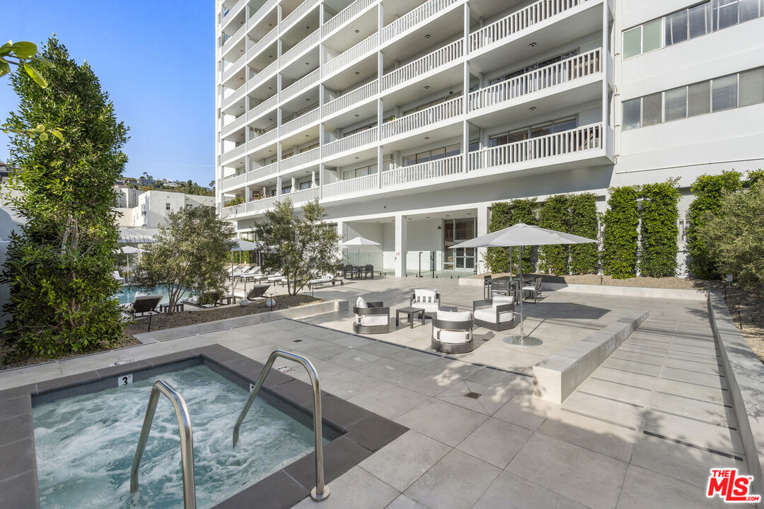 999 N Doheny Dr Unit: 1212
