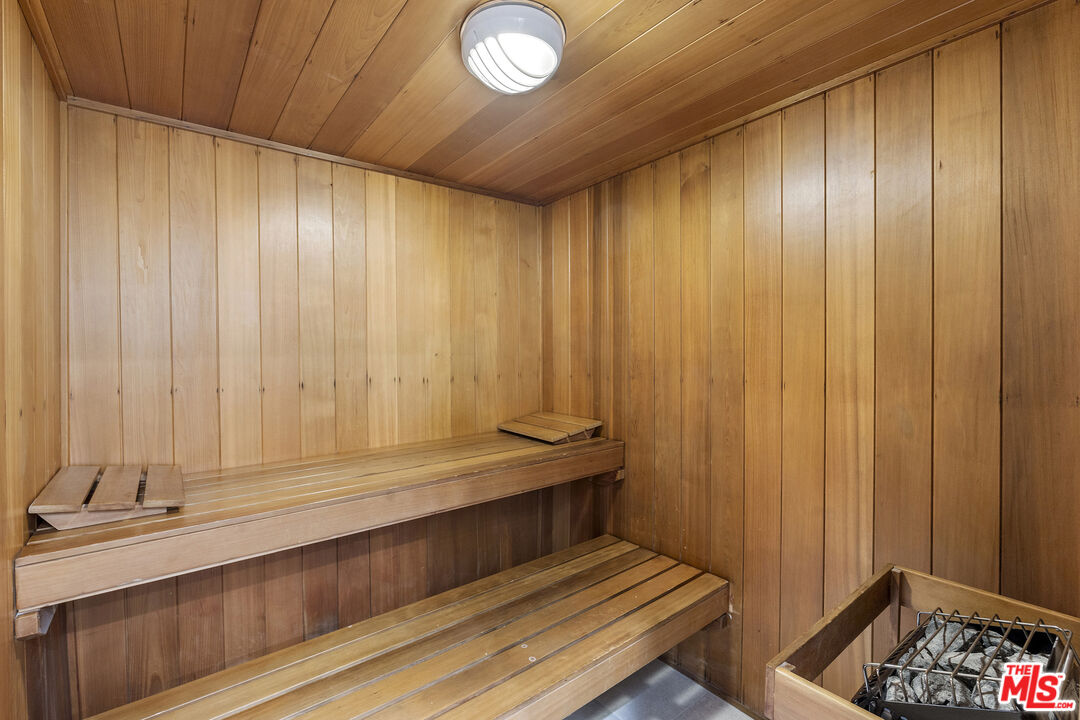 999 N Doheny Dr Unit: 1212