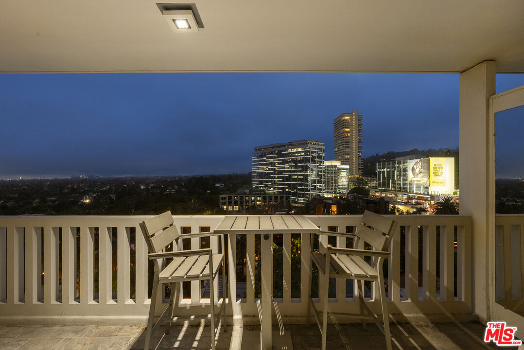 999 N Doheny Dr Unit: 1212