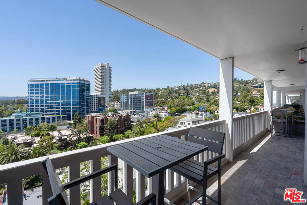 999 N Doheny Dr Unit: 1212