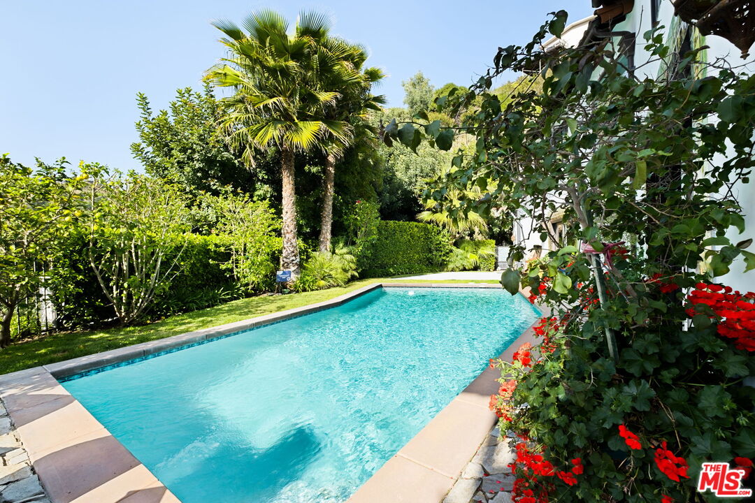 2225 Malaga Rd