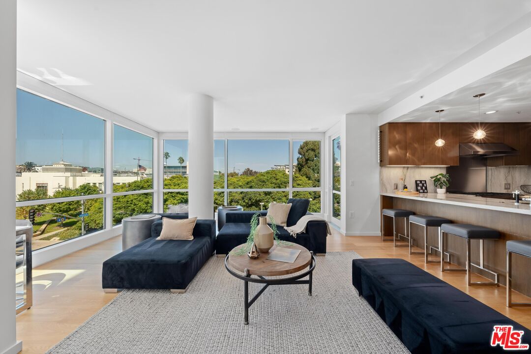 1705 Ocean Ave Unit: 415