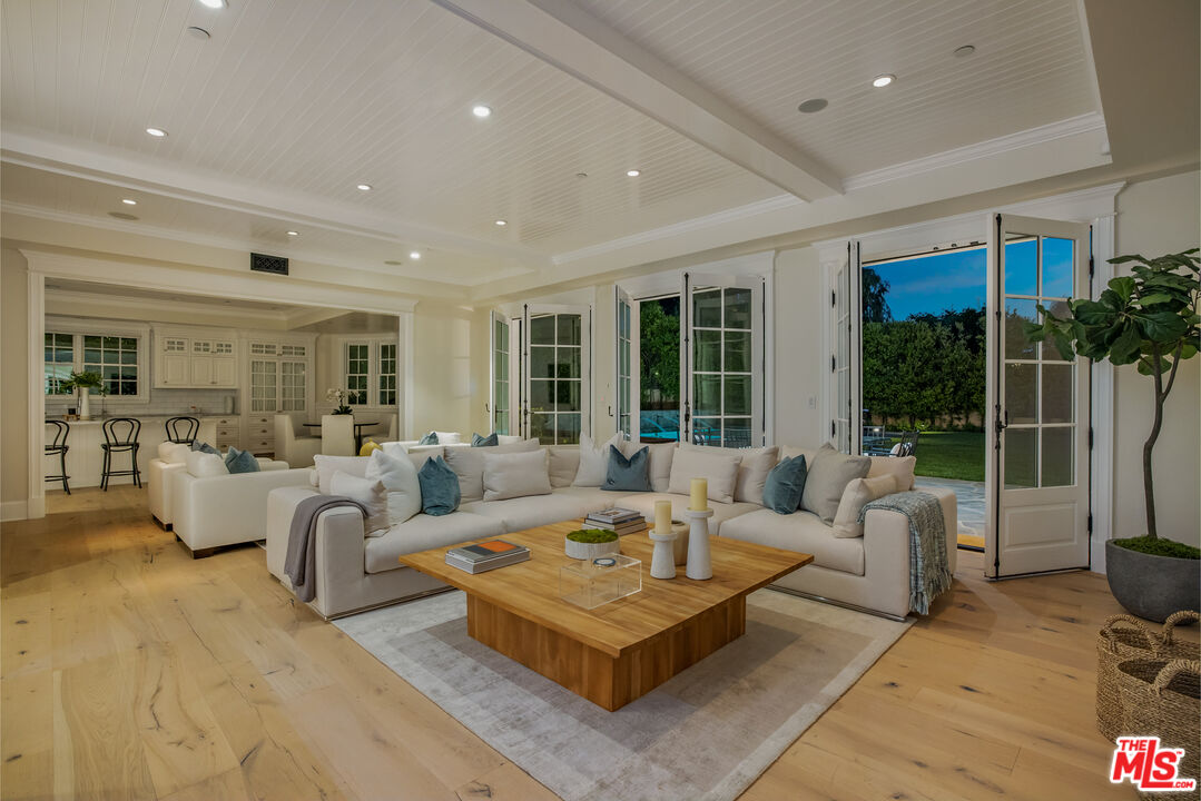 532 Spoleto Dr
