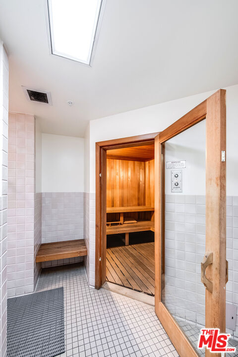 10490 Wilshire Blvd Unit: 1805
