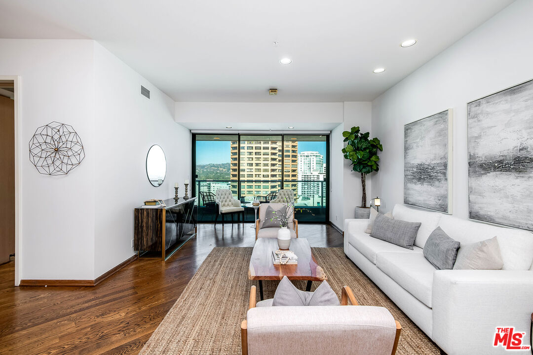 10490 Wilshire Blvd Unit: 1805