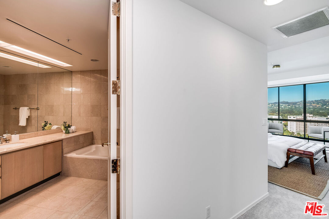 10490 Wilshire Blvd Unit: 1805