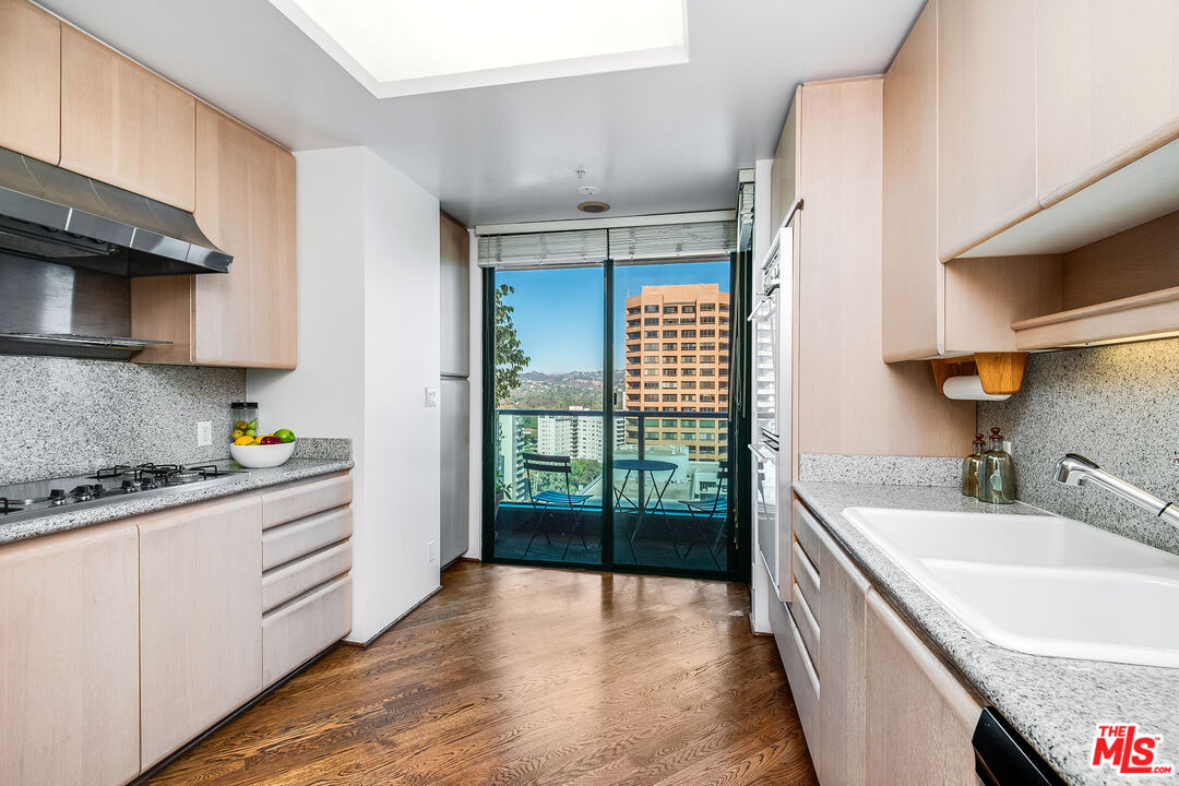 10490 Wilshire Blvd Unit: 1805