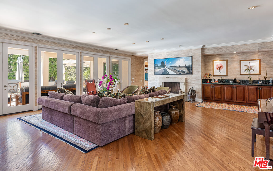 1016 Maybrook Dr