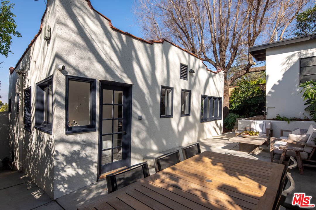 1132 Princeton Dr