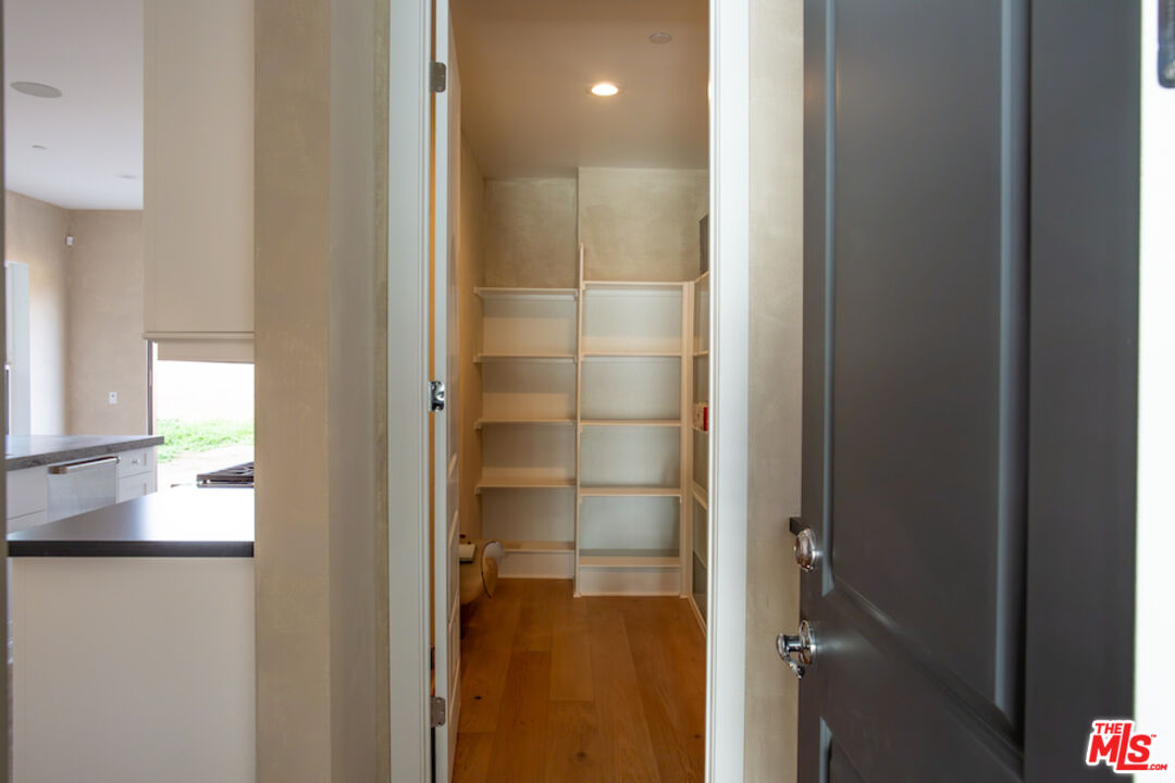 20507 W Edgewood Ct