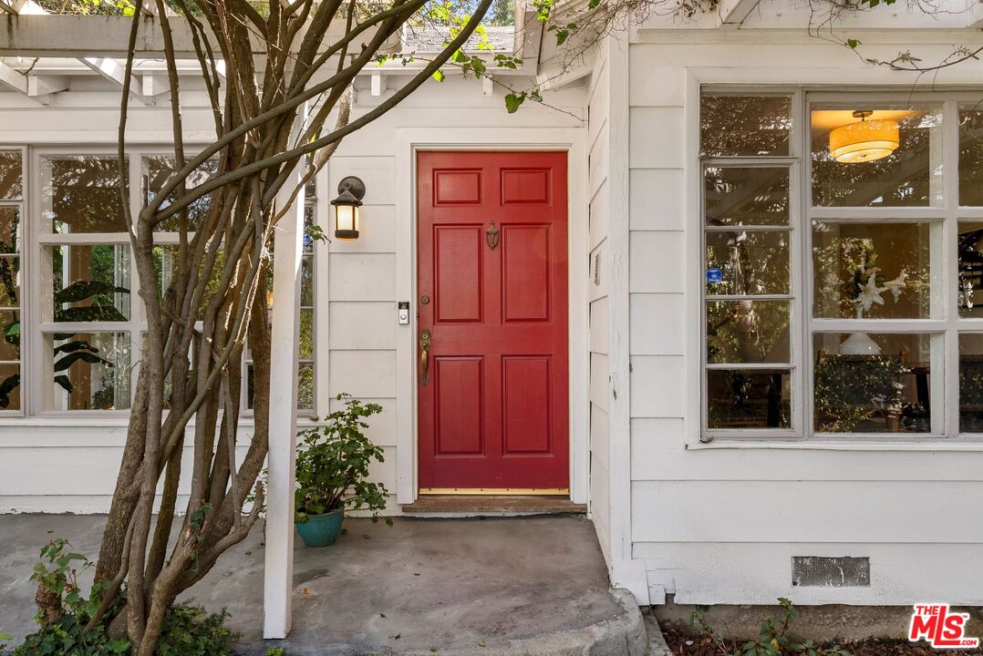 2666 La Cuesta Dr