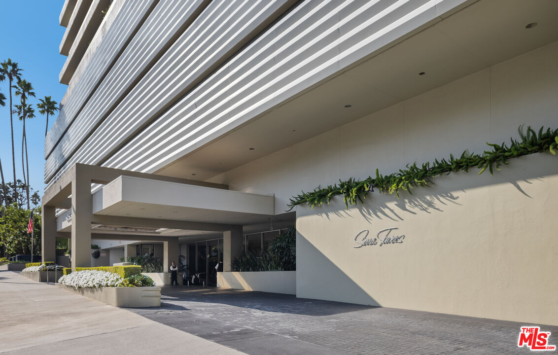 9255 Doheny Rd Unit: 1101