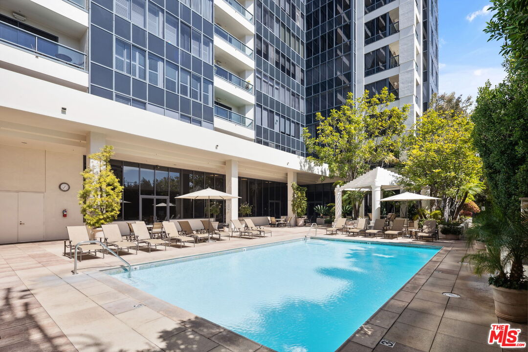 10724 Wilshire Blvd Unit: 1005