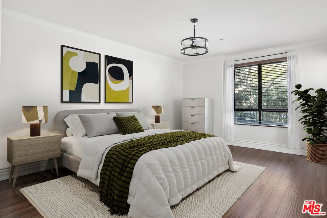 1530 Camden Ave Unit: 105
