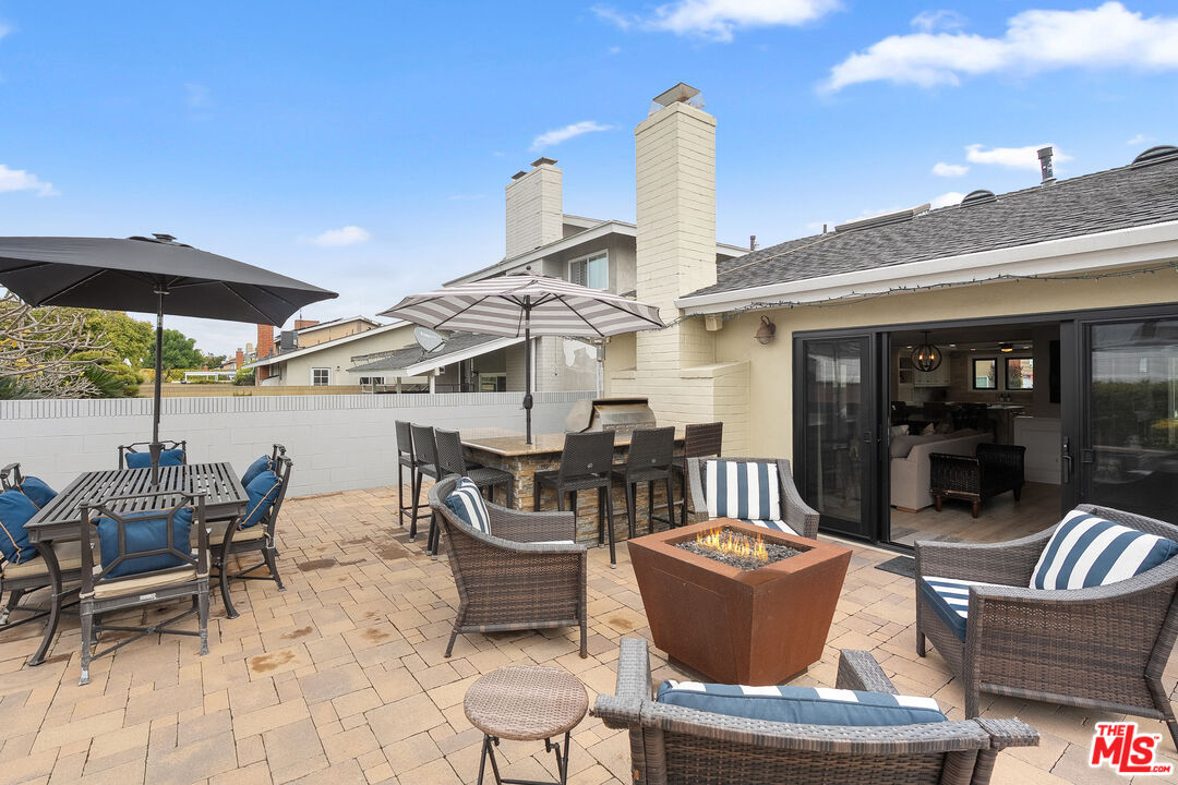 3121 Val Verde Ave