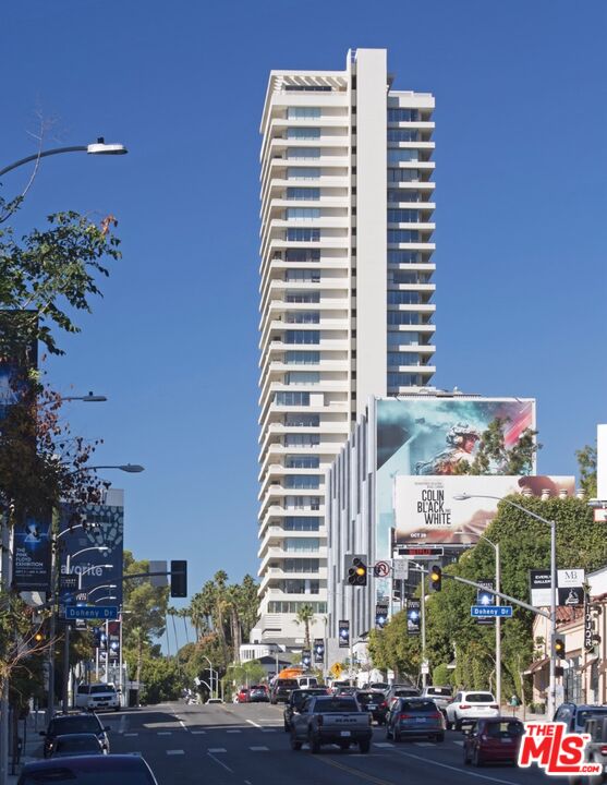 9255 Doheny Rd Unit: 2201