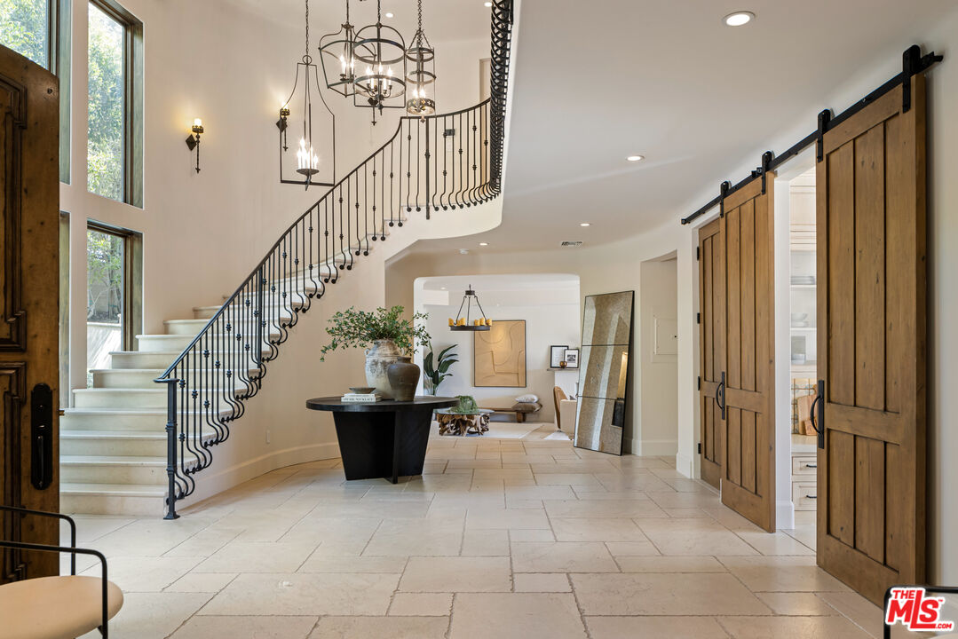 1921 Bel Air Rd