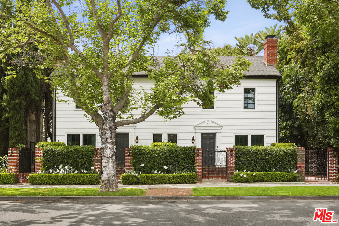 133 S Bedford Dr