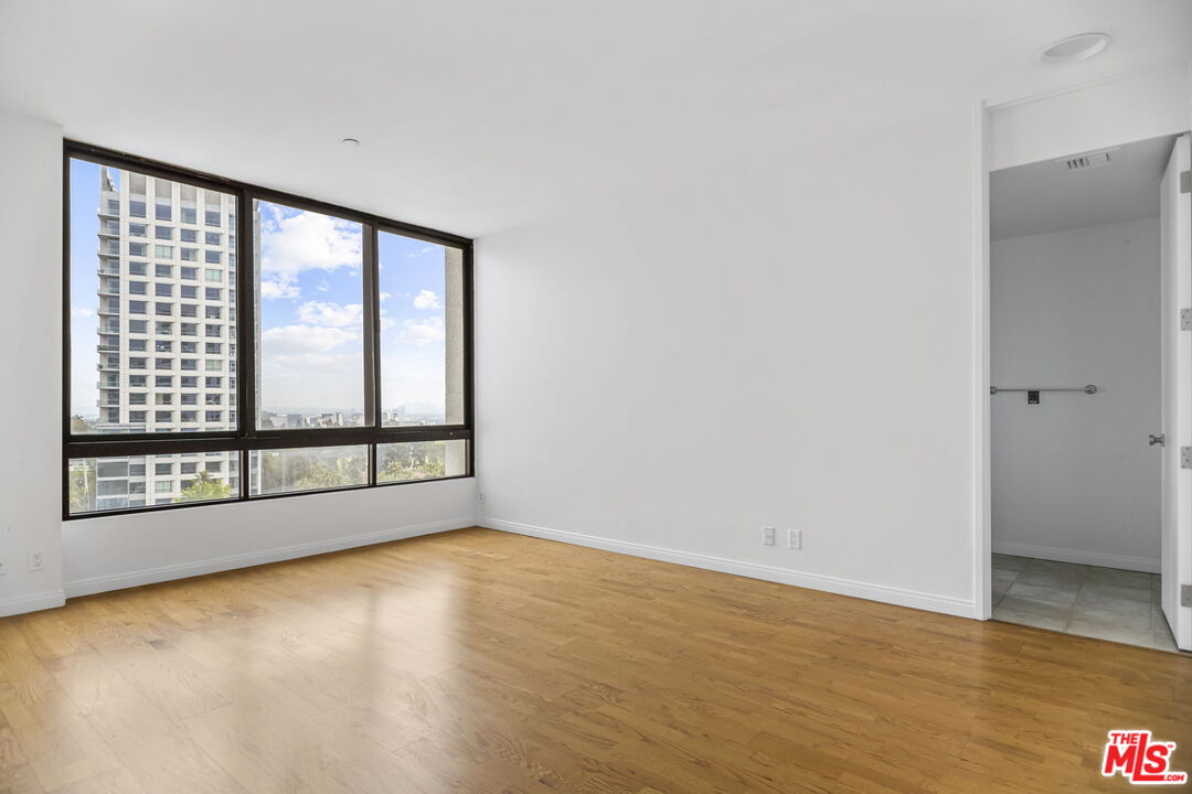 10350 Wilshire Blvd Unit: 801