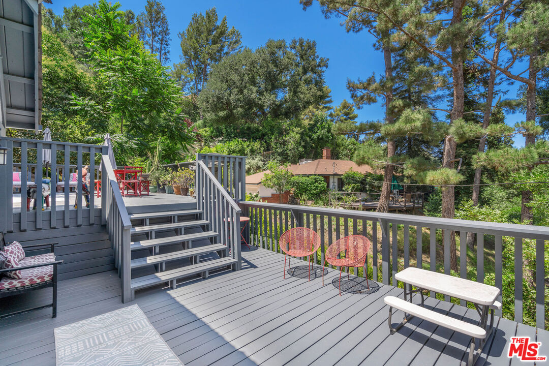 3739 Ventura Canyon Ave