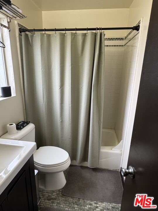 6356 W 6th St Unit: 6356 1/2