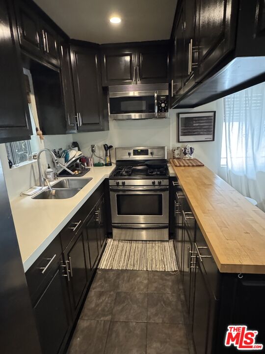 6356 W 6th St Unit: 6356 1/2