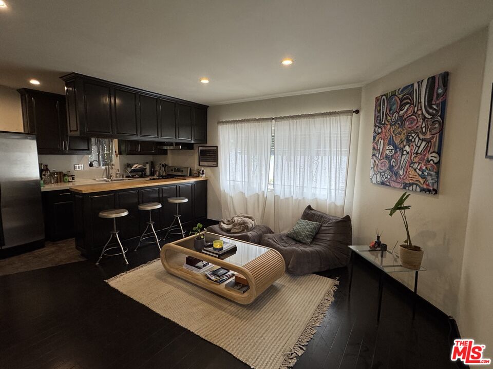 6356 W 6th St Unit: 6356 1/2