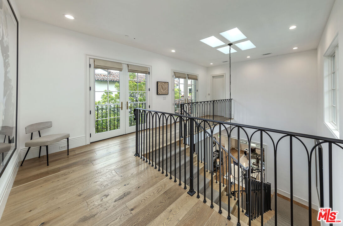 10210 Century Woods Dr