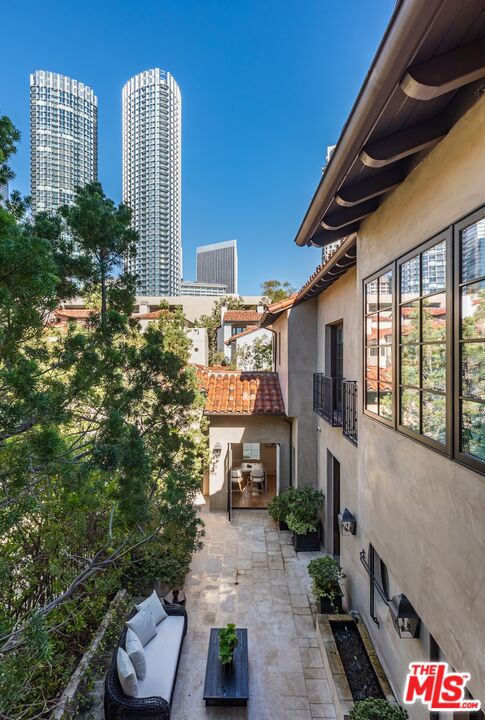 10210 Century Woods Dr