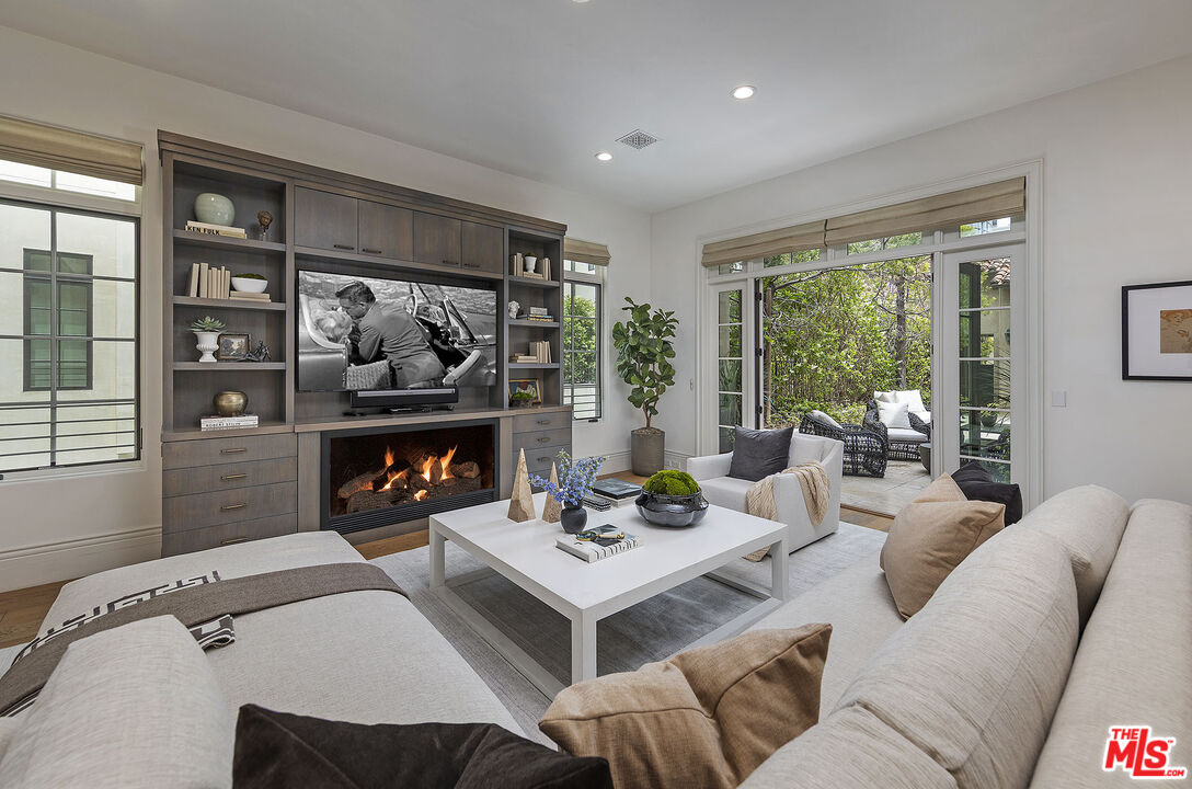 10210 Century Woods Dr