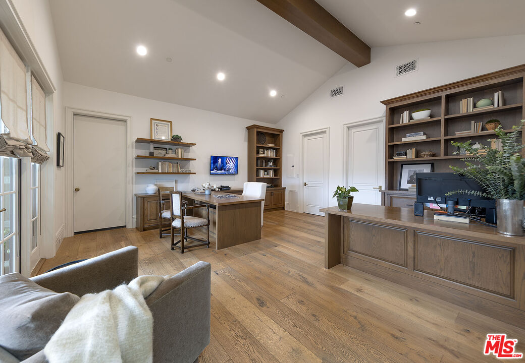 10210 Century Woods Dr