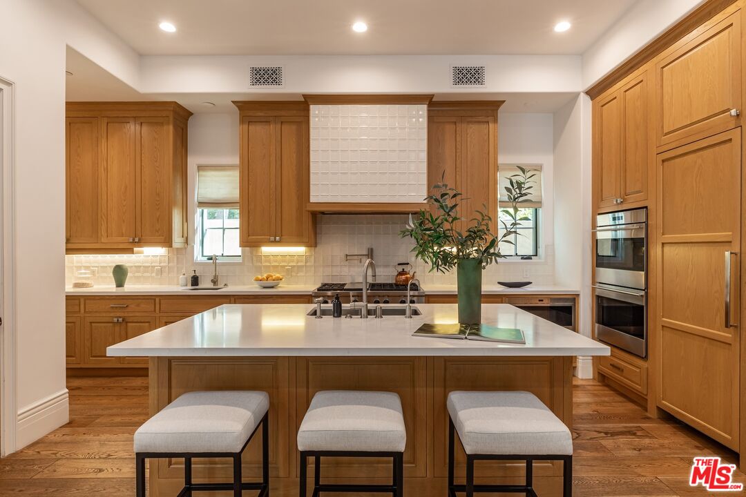 10210 Century Woods Dr