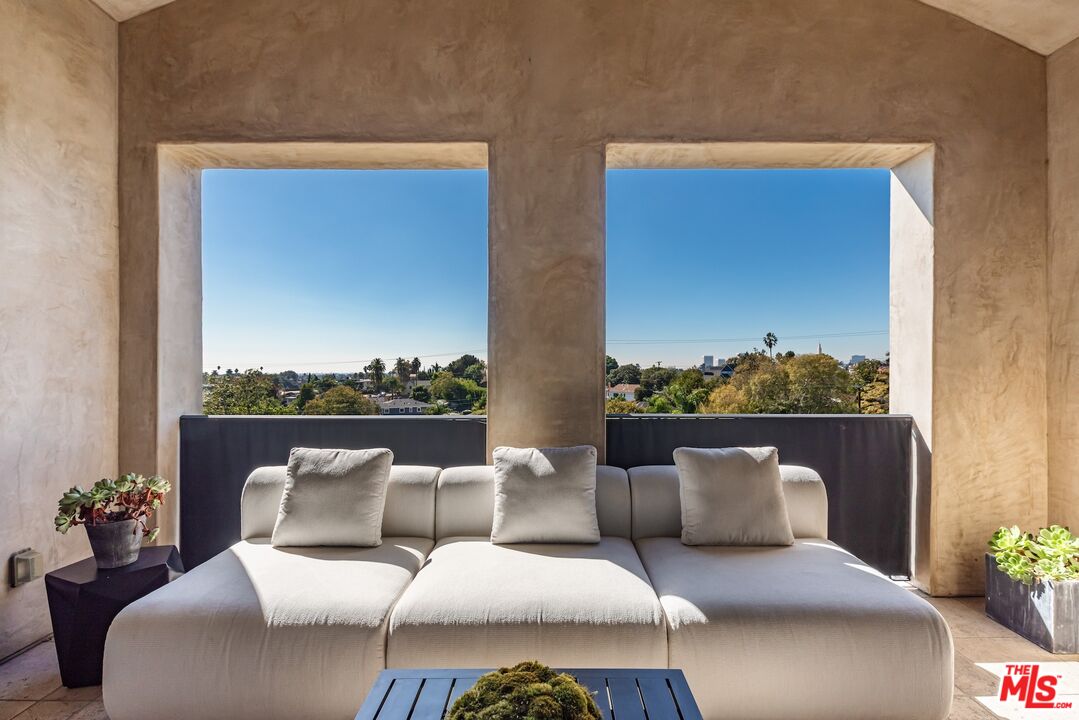 10210 Century Woods Dr