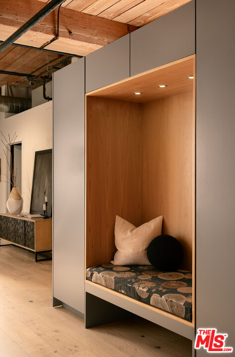 530 S Hewitt St Unit: 443